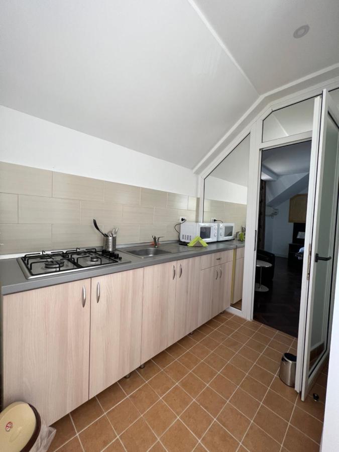 Hotel Gorunul Hunedoara Bagian luar foto